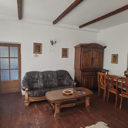 Vila Zia Hotel Корбени Екстериор снимка